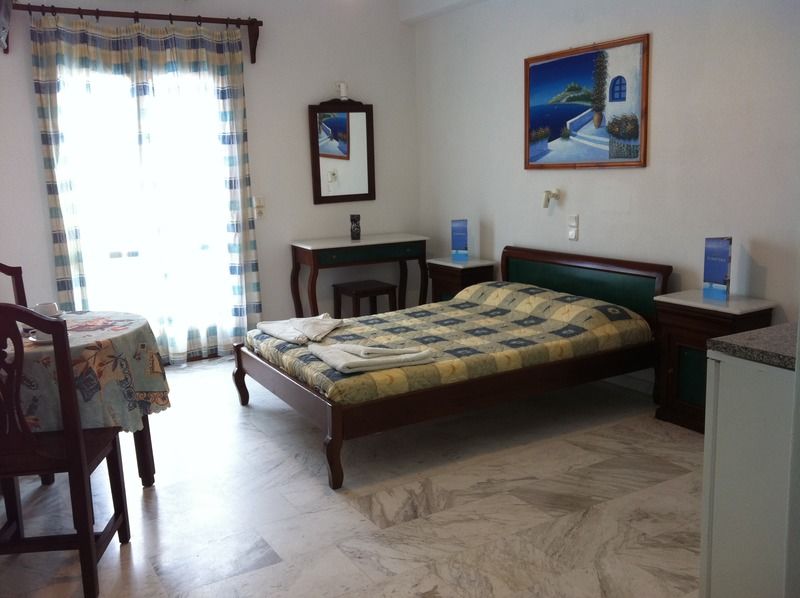 Hotel apartamentowy Fomithea Kamári