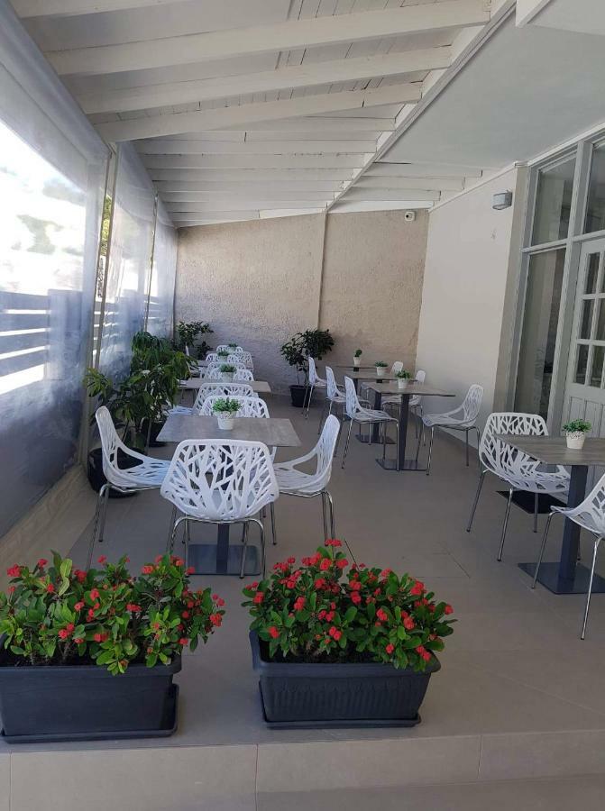 Fomithea Hotel apartamentowy